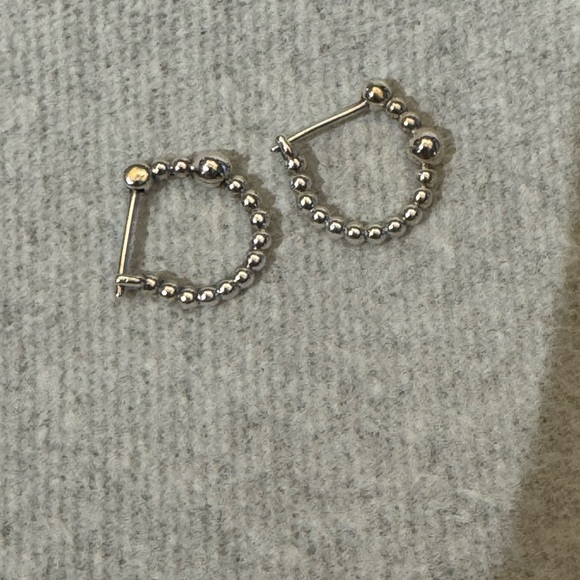 Pandora Small beaded Hoop Earrings - Picture 3 of 3